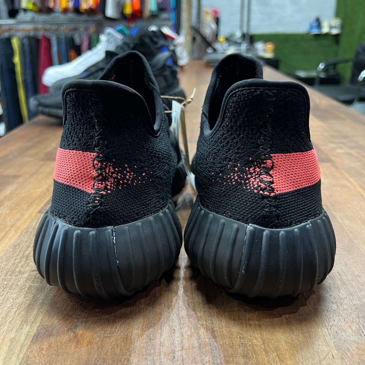 Yeezy 350 Core Black Red (2016) Size 10 NEW s17261