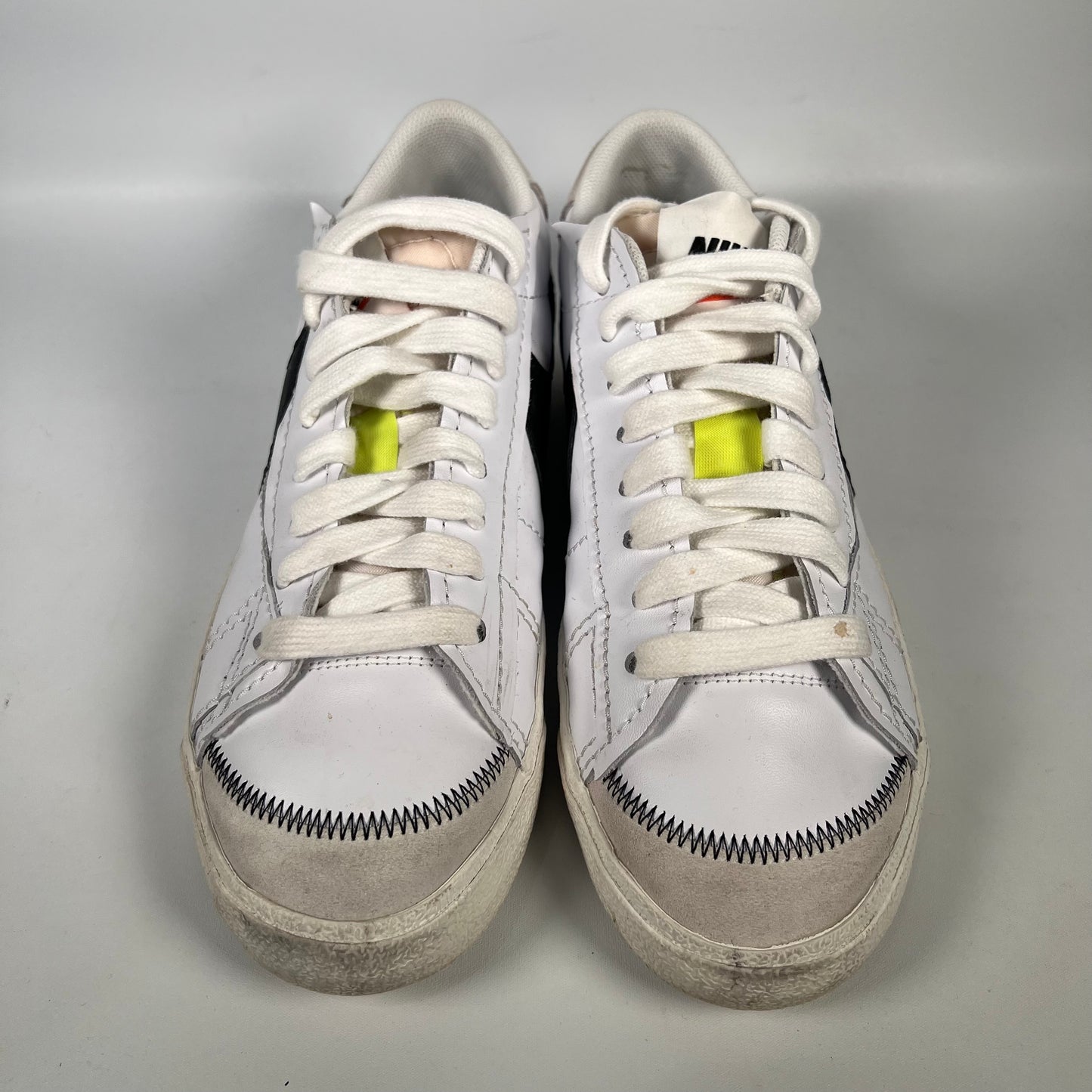 Nike Blazer Low Jumbo White Black (2022) Size 10.5M/12W USED s18506