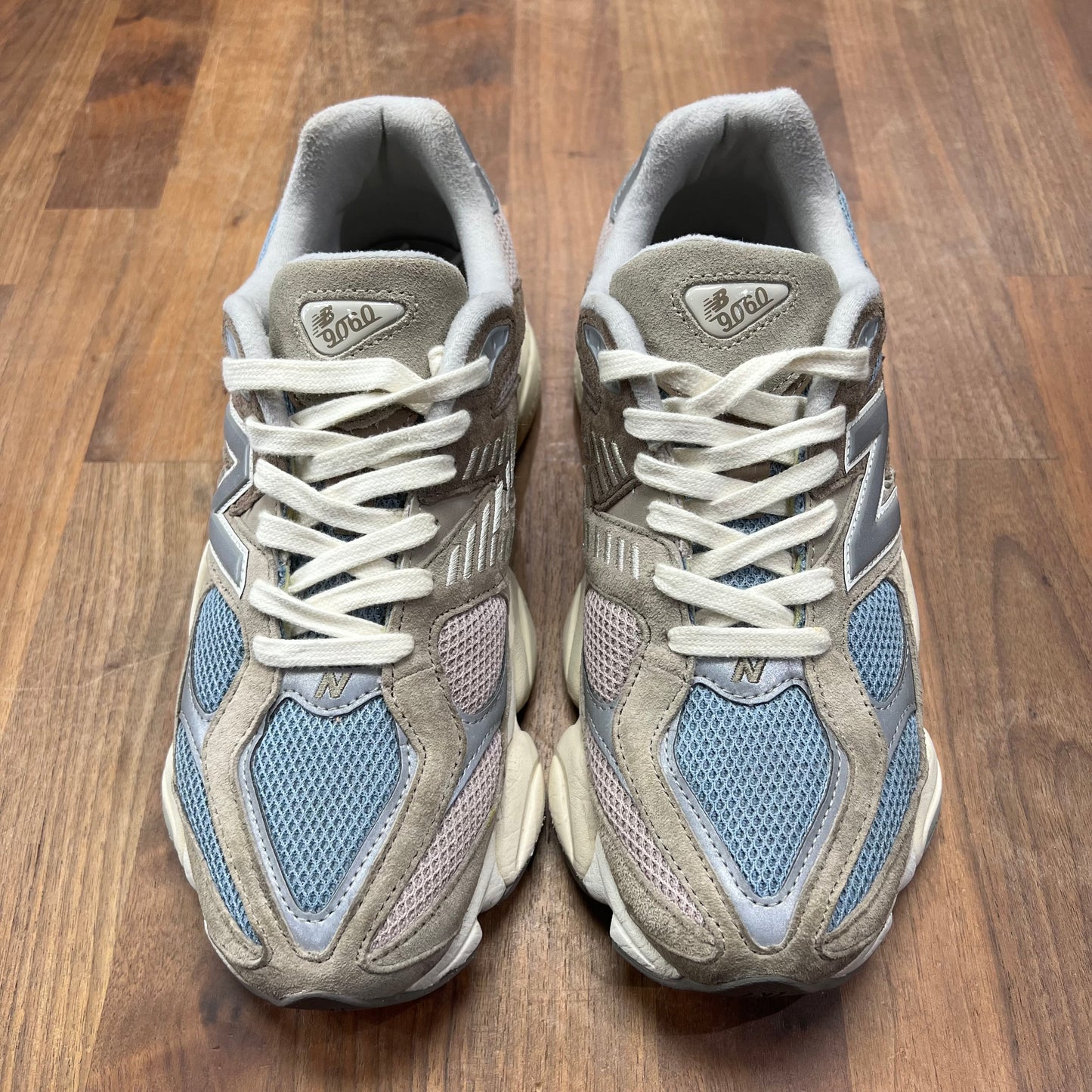 New Balance 9060 Mushroom Aluminum Size 9.5 USED s17187