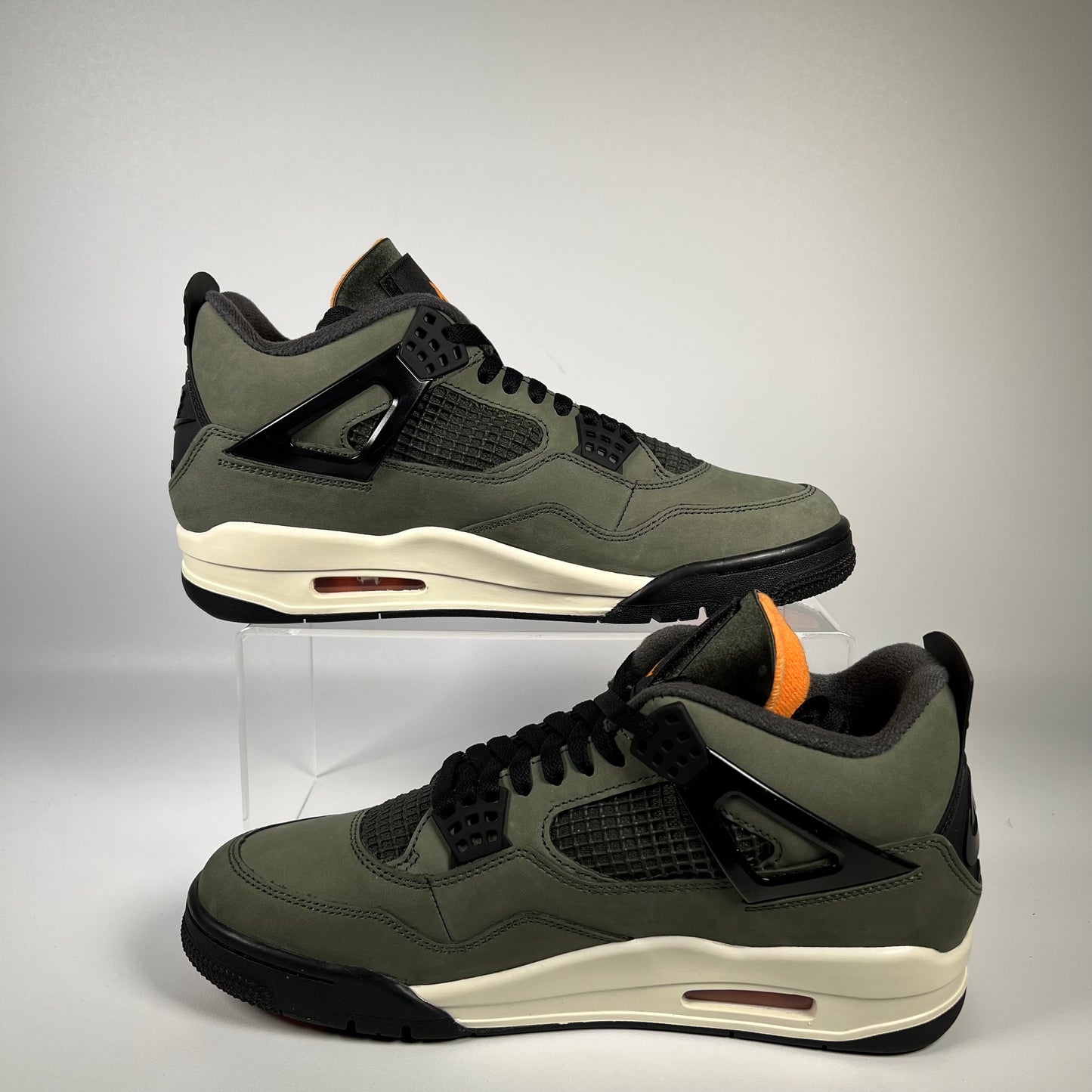 Jordan 4 Undefeated (2025) Size 9.5 NEW s17937