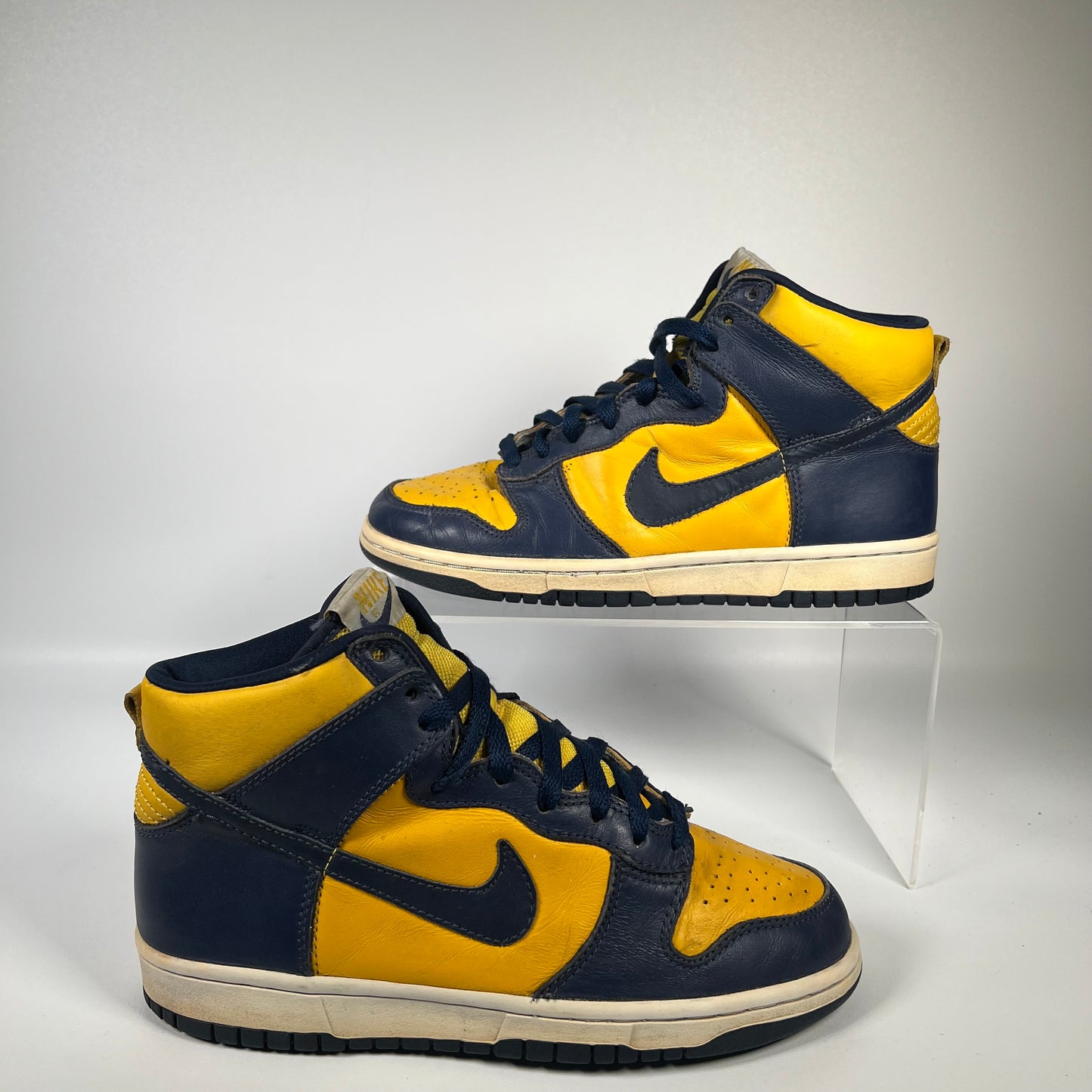 Nike Dunk Michigan 2003 Size 6.5 USED s3191