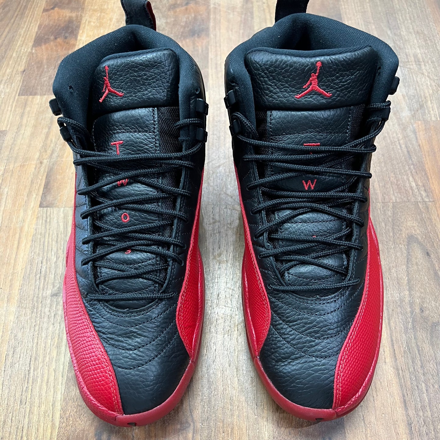 Jordan 12 Flu Game 2025 Size 11.5 USED s16964