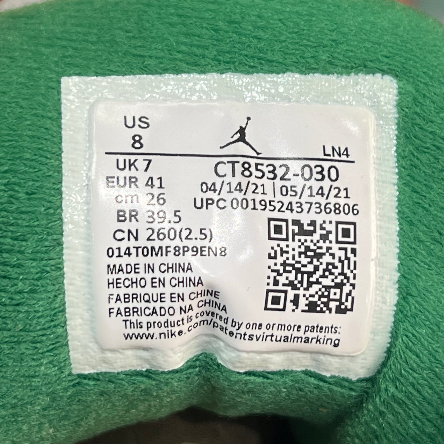 Jordan 3 Pine Green (2021) Size 8 USED s17610