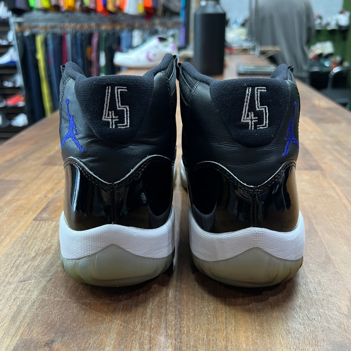 Jordan 11 Space Jam 2016 Size 11 USED s17318
