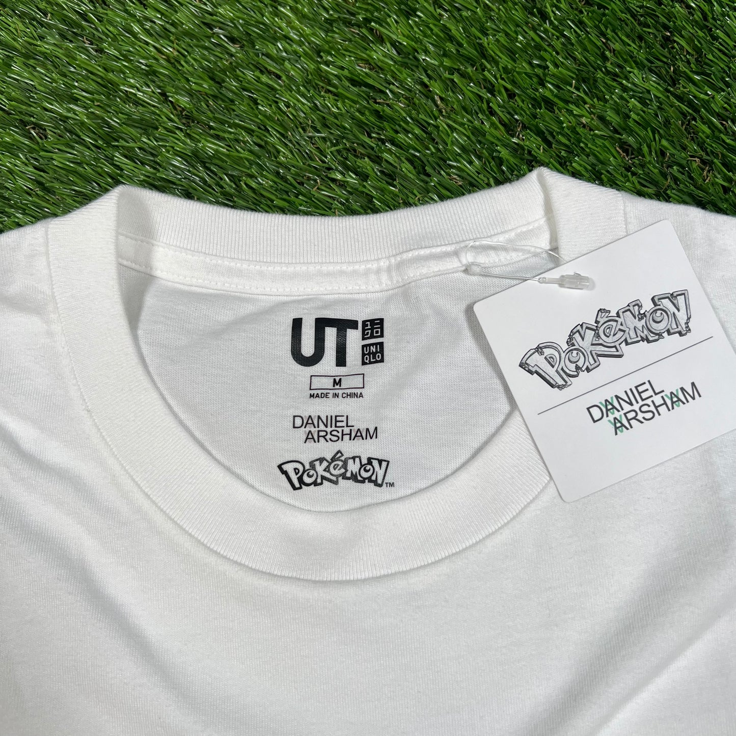 Uniqlo Daniel Arsham Pokemon White Tee Size Medium NEW x14416