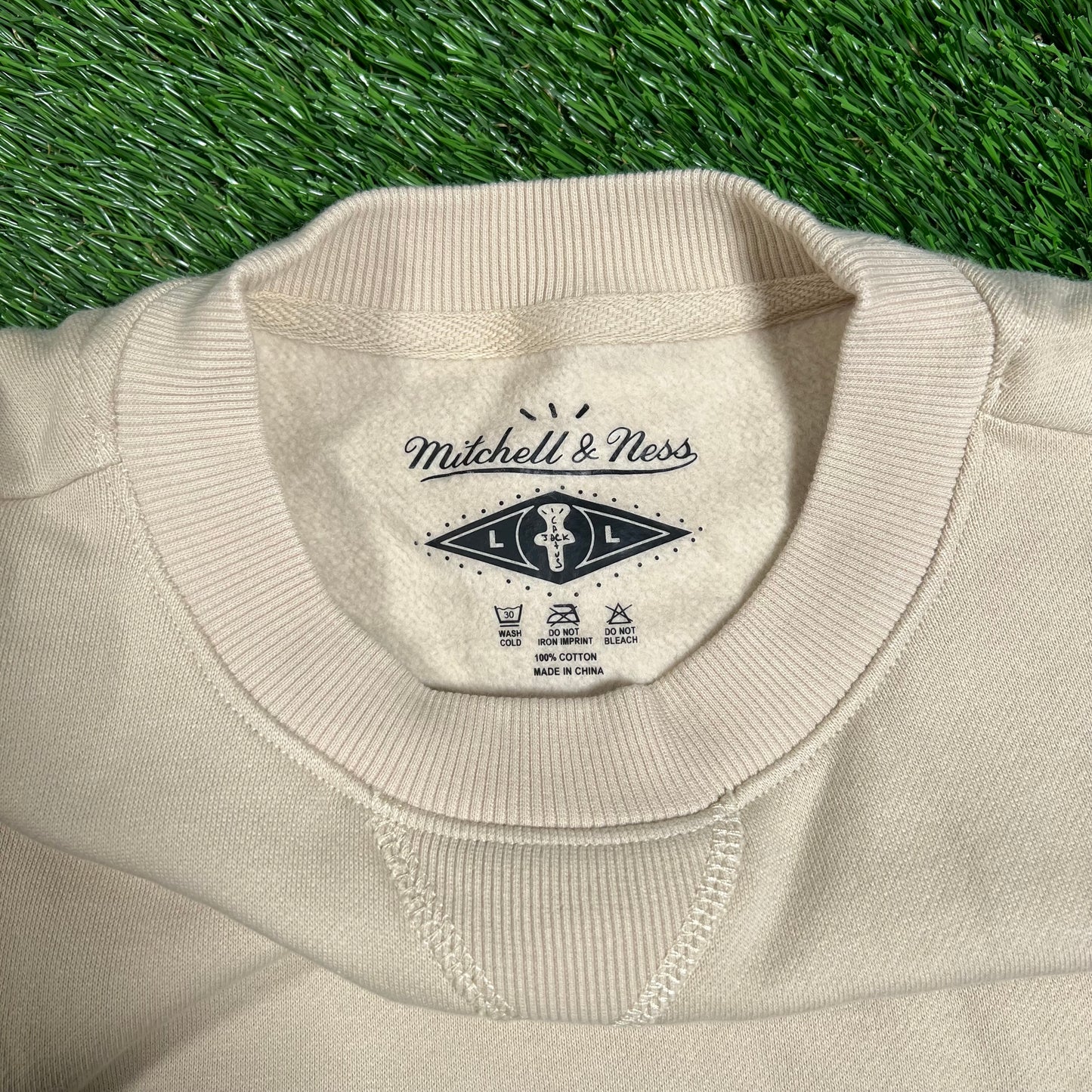 Cactus Jack NCAA Cream Alabama University Crewneck Size Large NEW x16082