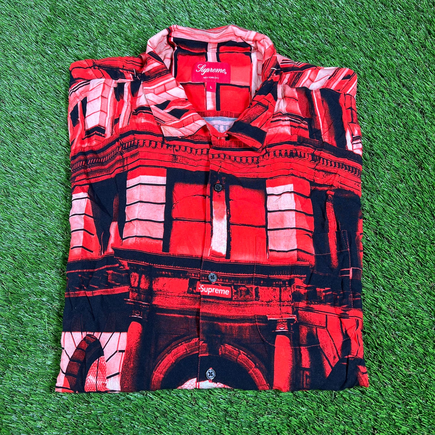 Supreme Bowery Rayon 2021 Red Button Up Shirt Size Large USED x14354