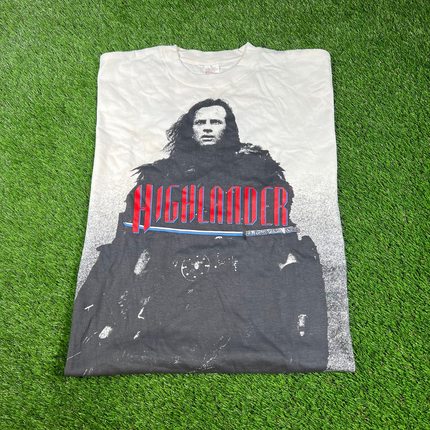 1990s Highlander White AOP Tee Size XL USED v16659