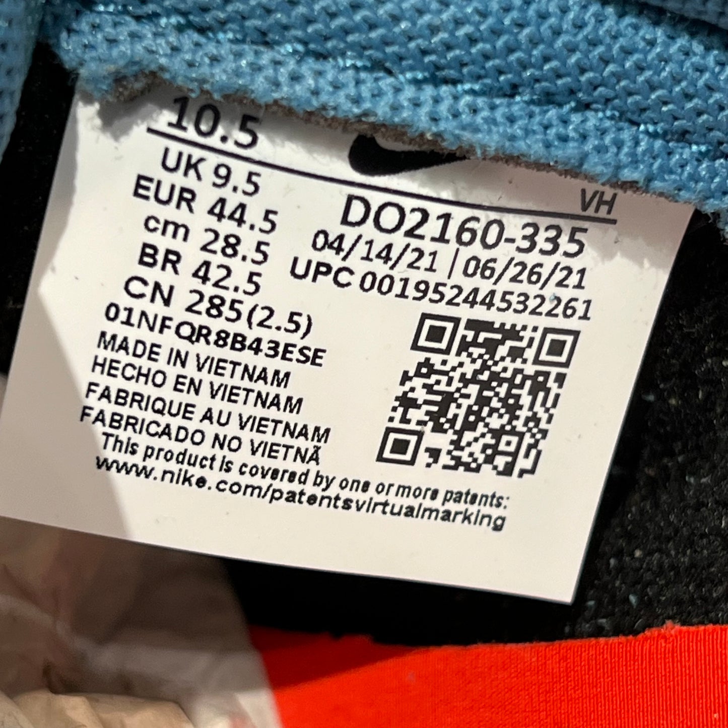 Nike Dunk Low Siempre Familia (2022) Size 10.5 NEW s21079