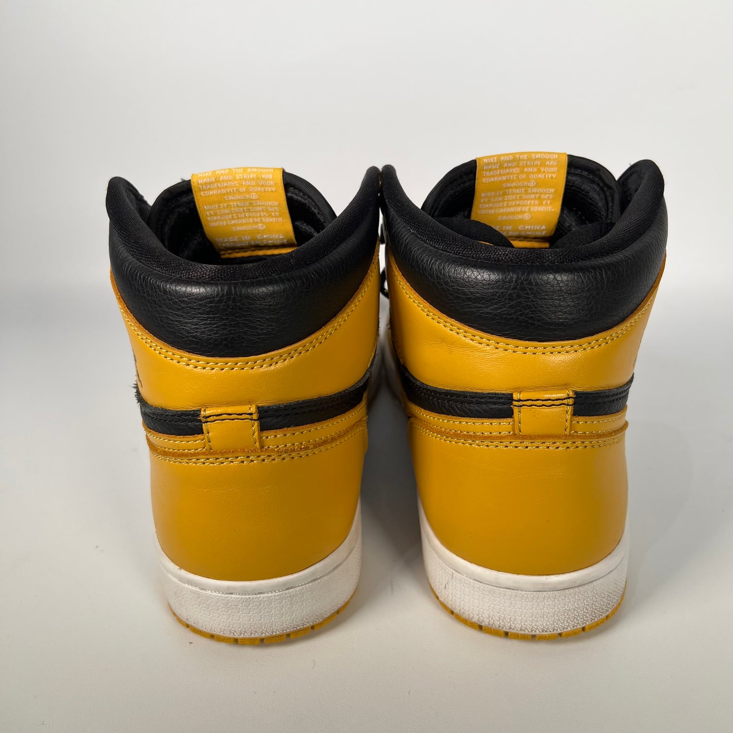 Jordan 1 High Pollen (2021) Size 8.5 USED s17511