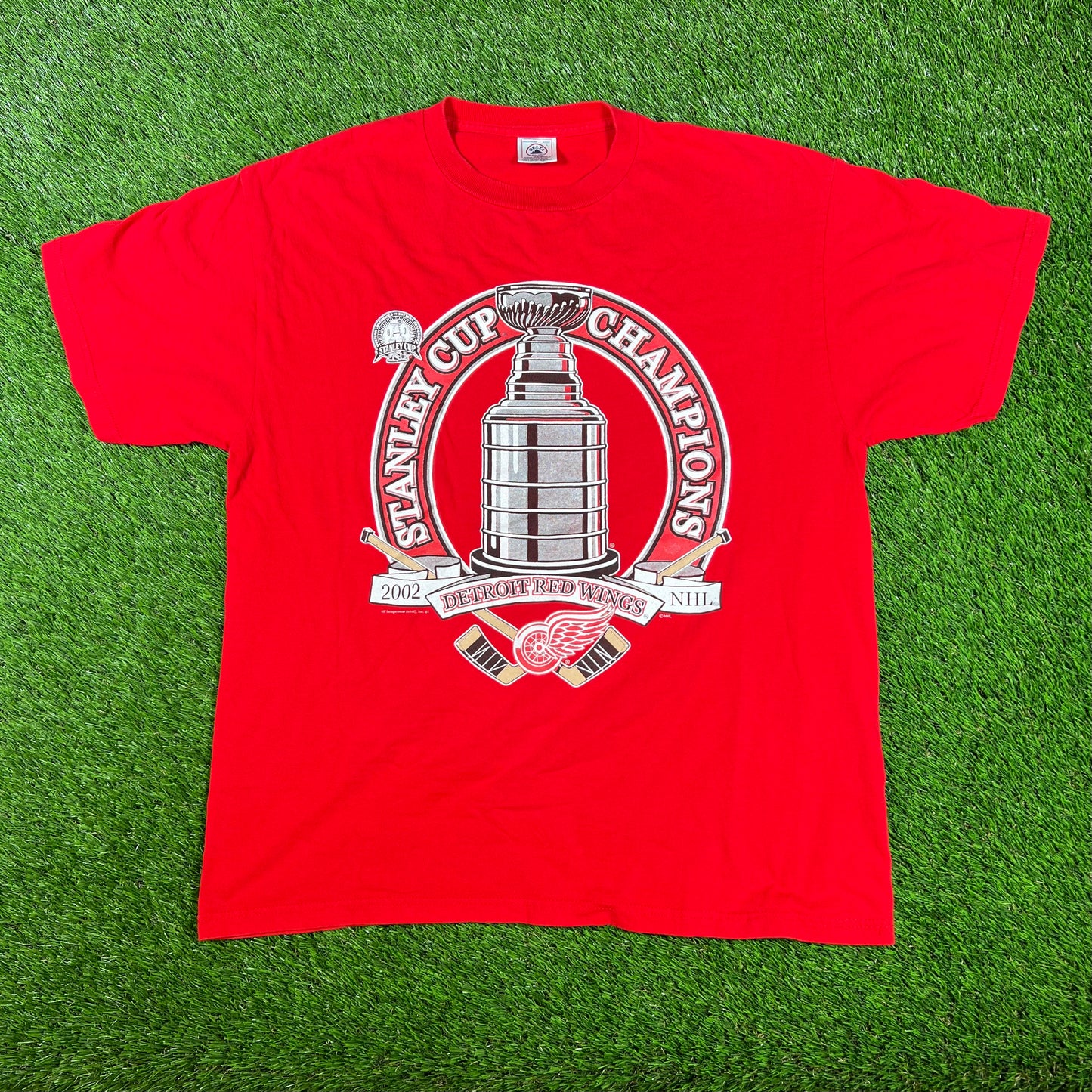 2001 Red Wings Stanley Cup Champs Red Tee Size Large USED v16673