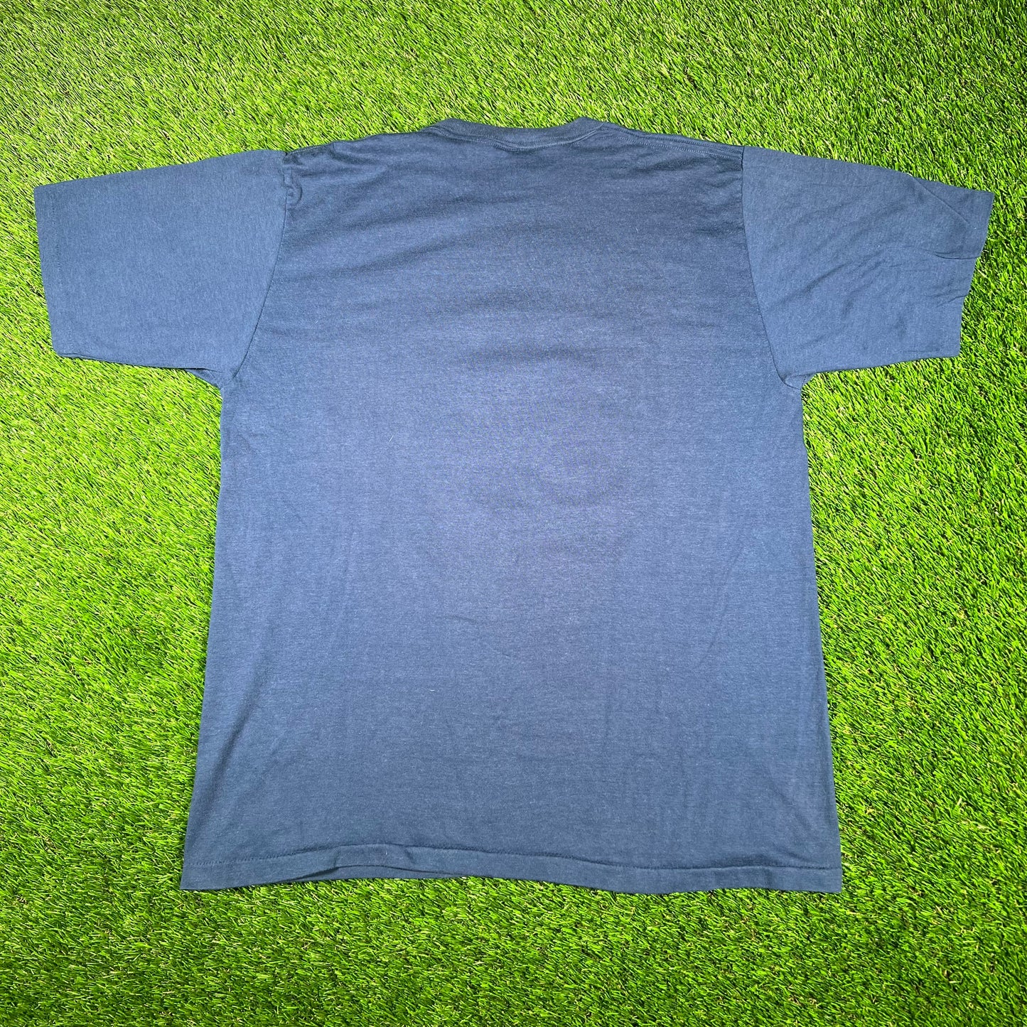 1991 New York Yankees Spellout Classic Logo Navy Tee Size Large USED v16980