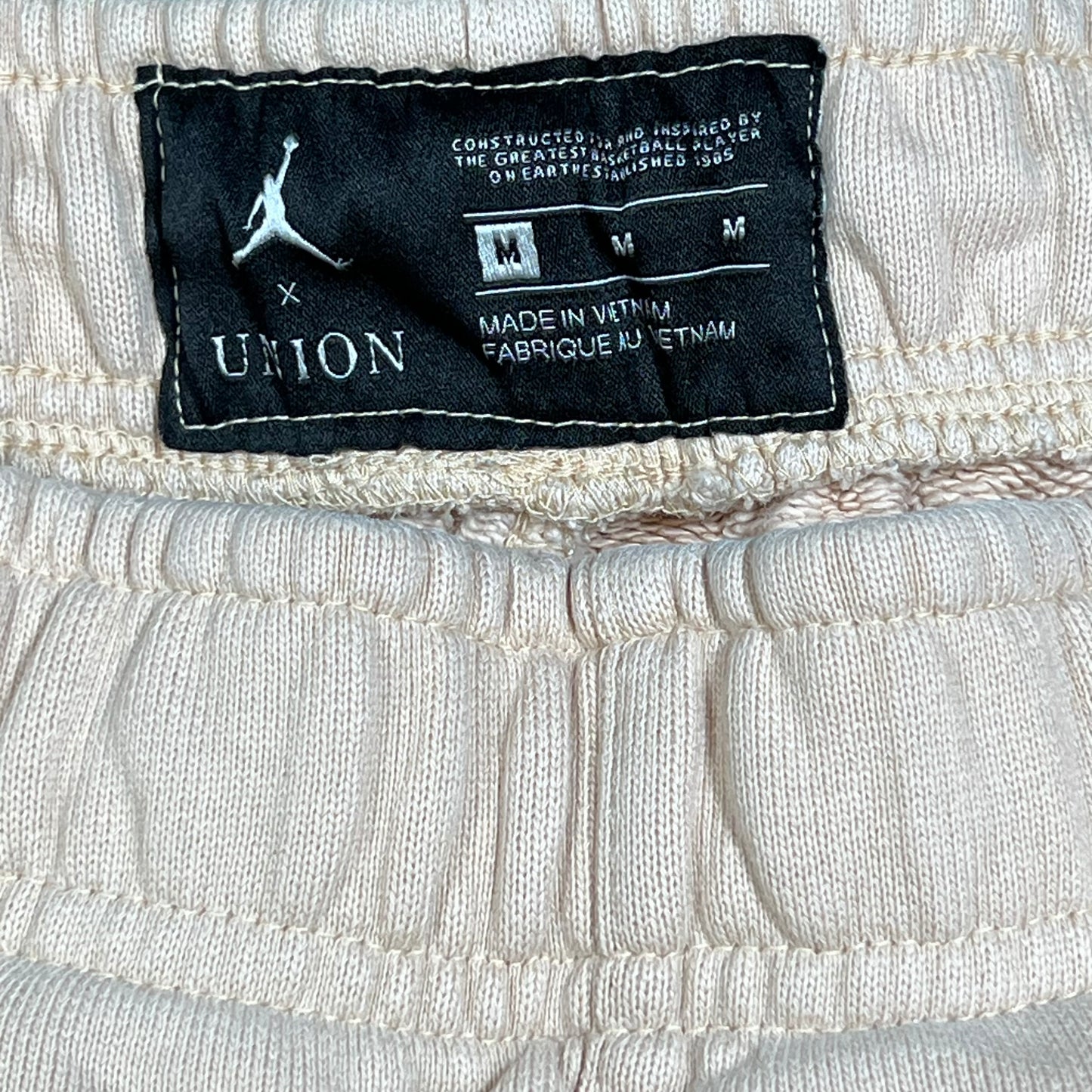 Jordan x Union Cream Sweat Shorts Size Medium USED x14311
