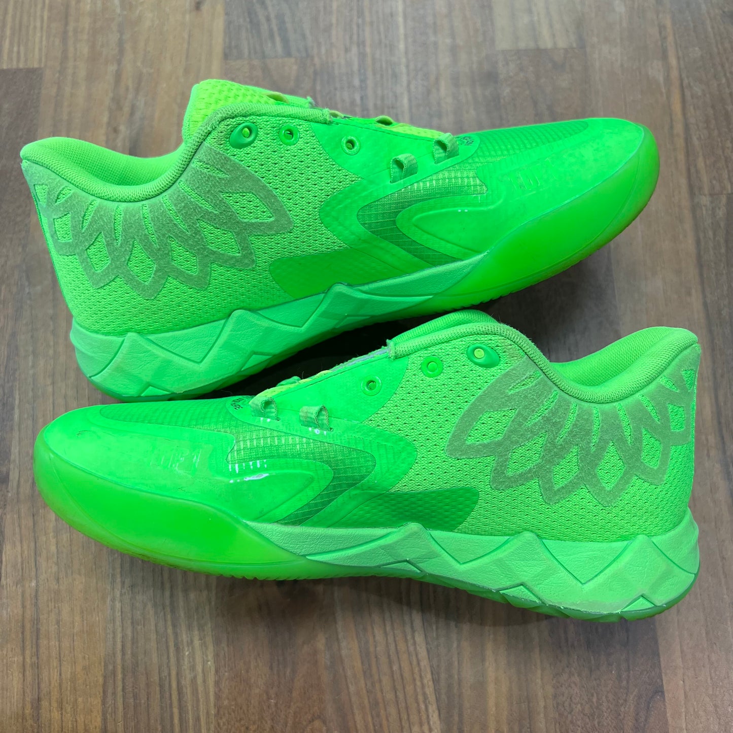 Puma Lamelo Ball Green Gecko Size 8 USED s16439