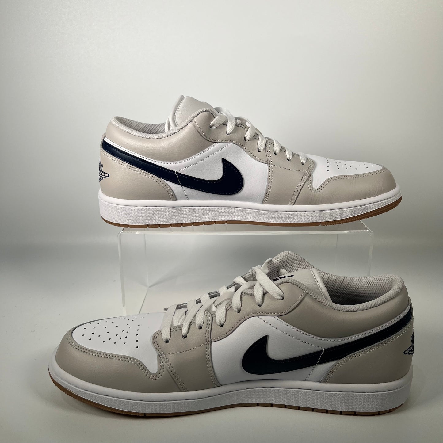 Jordan 1 Low Midnight Navy Neutral Grey Size 12.5 USED S17369