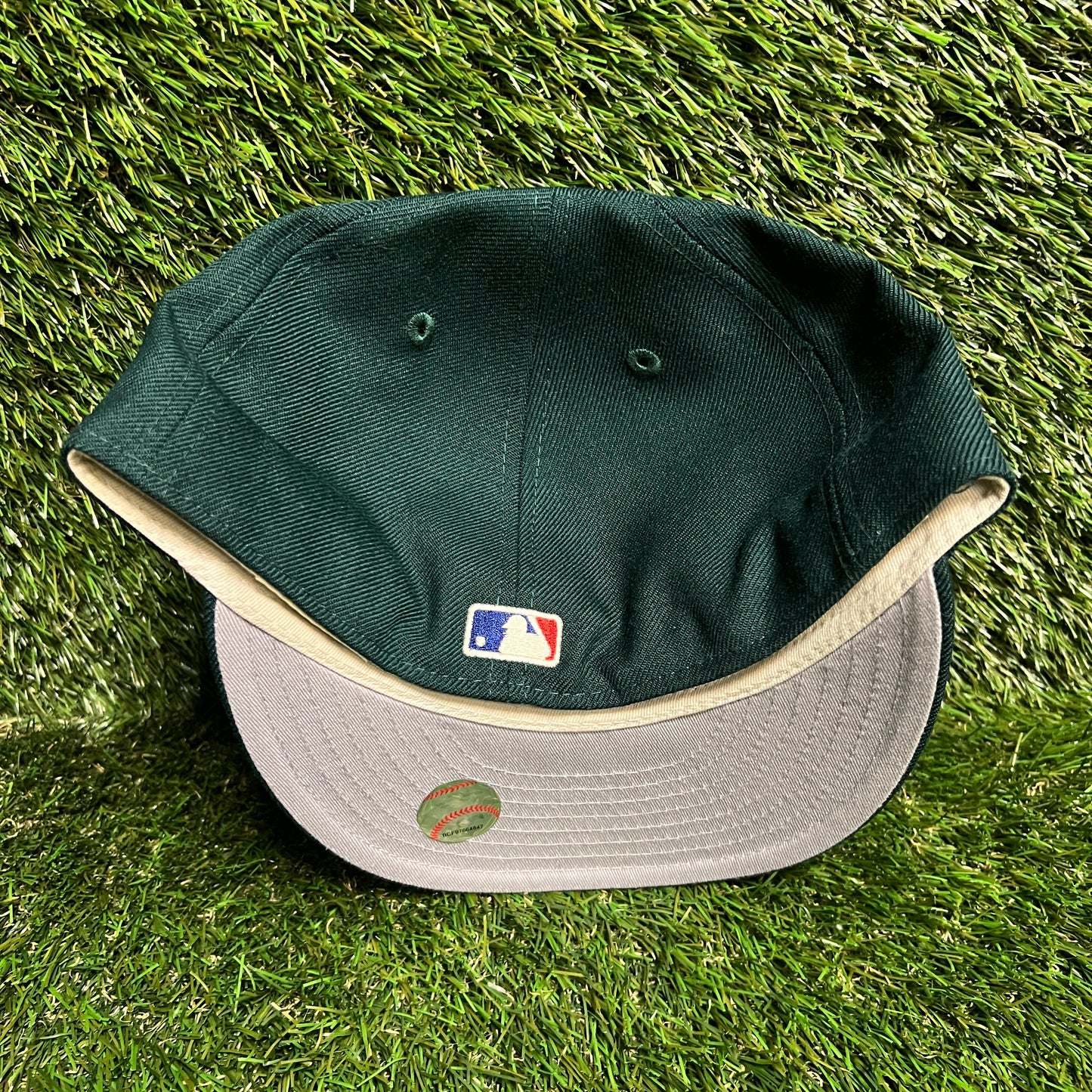 New Era Fear of God FOG White Logo Pine Green Fitted Hat Size 7 1/2 USED x13835