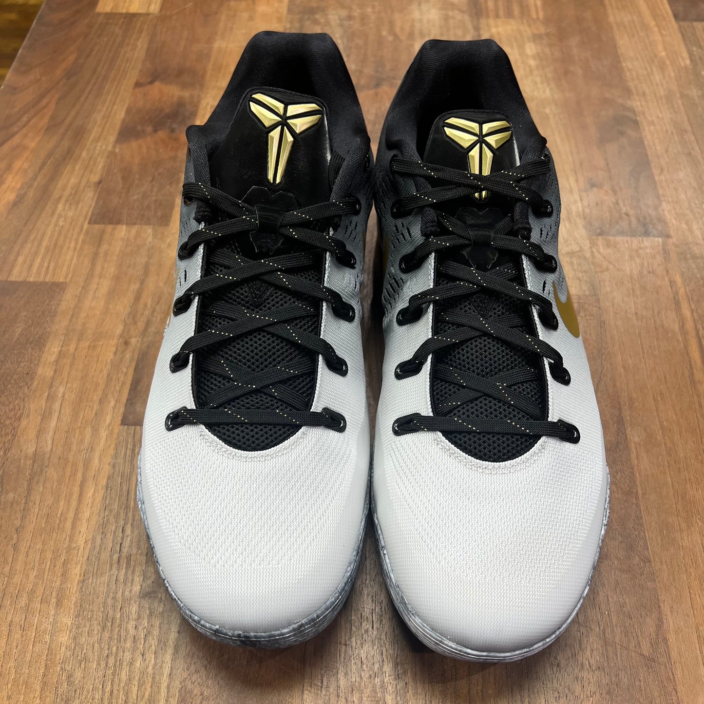 Nike Kobe 9 EM Low Protro Mambacita Size 13 USED s16994