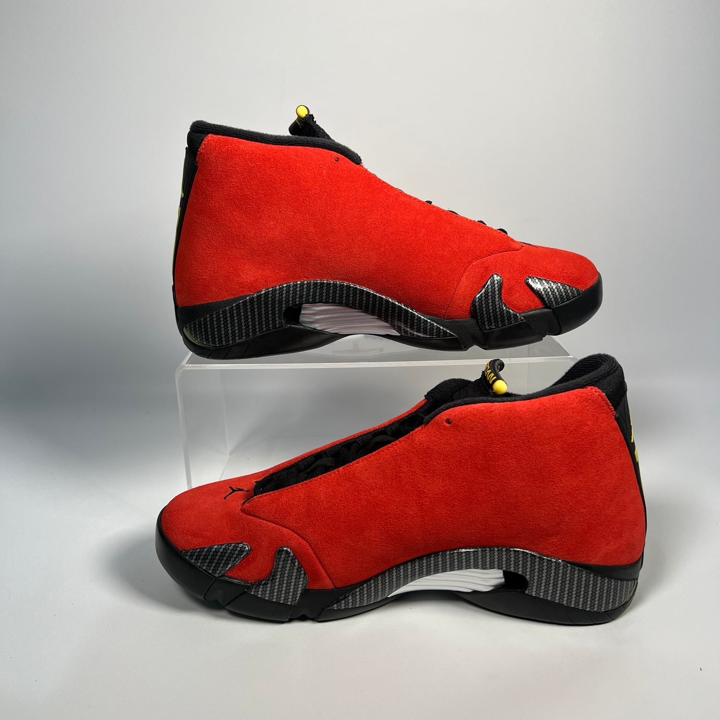 Jordan 14 Ferrari (2025) Size 8.5 NEW s17738