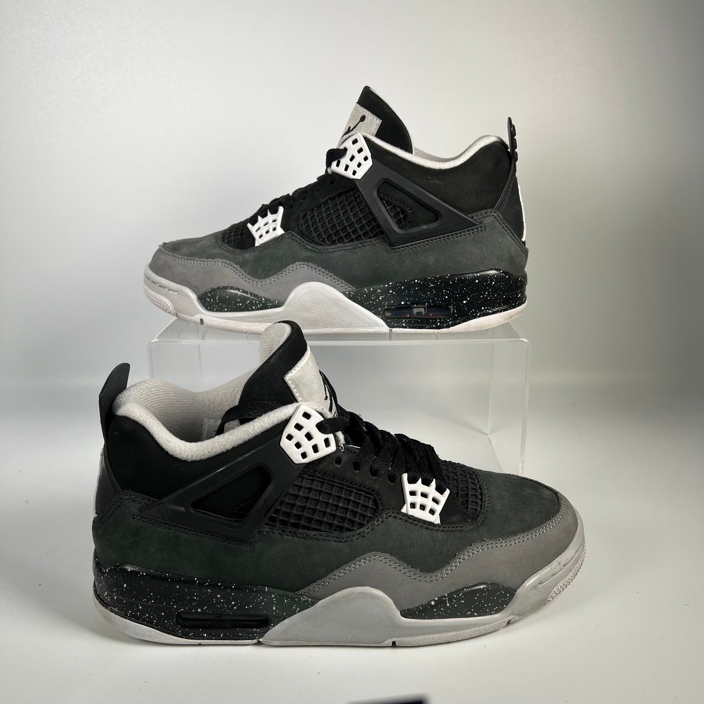 Jordan 4 Fear (2024) Size 8 USED s17434
