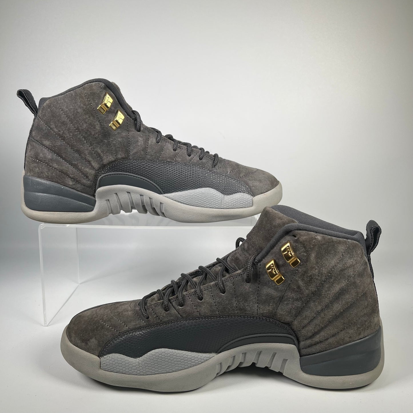 Jordan 12 Dark Grey (2017) Size 11 USED s18117