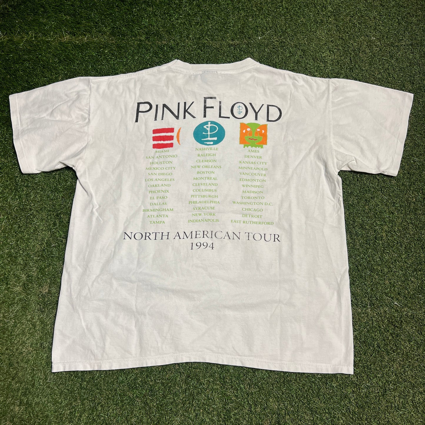 1994 Pink Floyd Metal Heads Division Bell Tour White Tee Size XL USED v15389