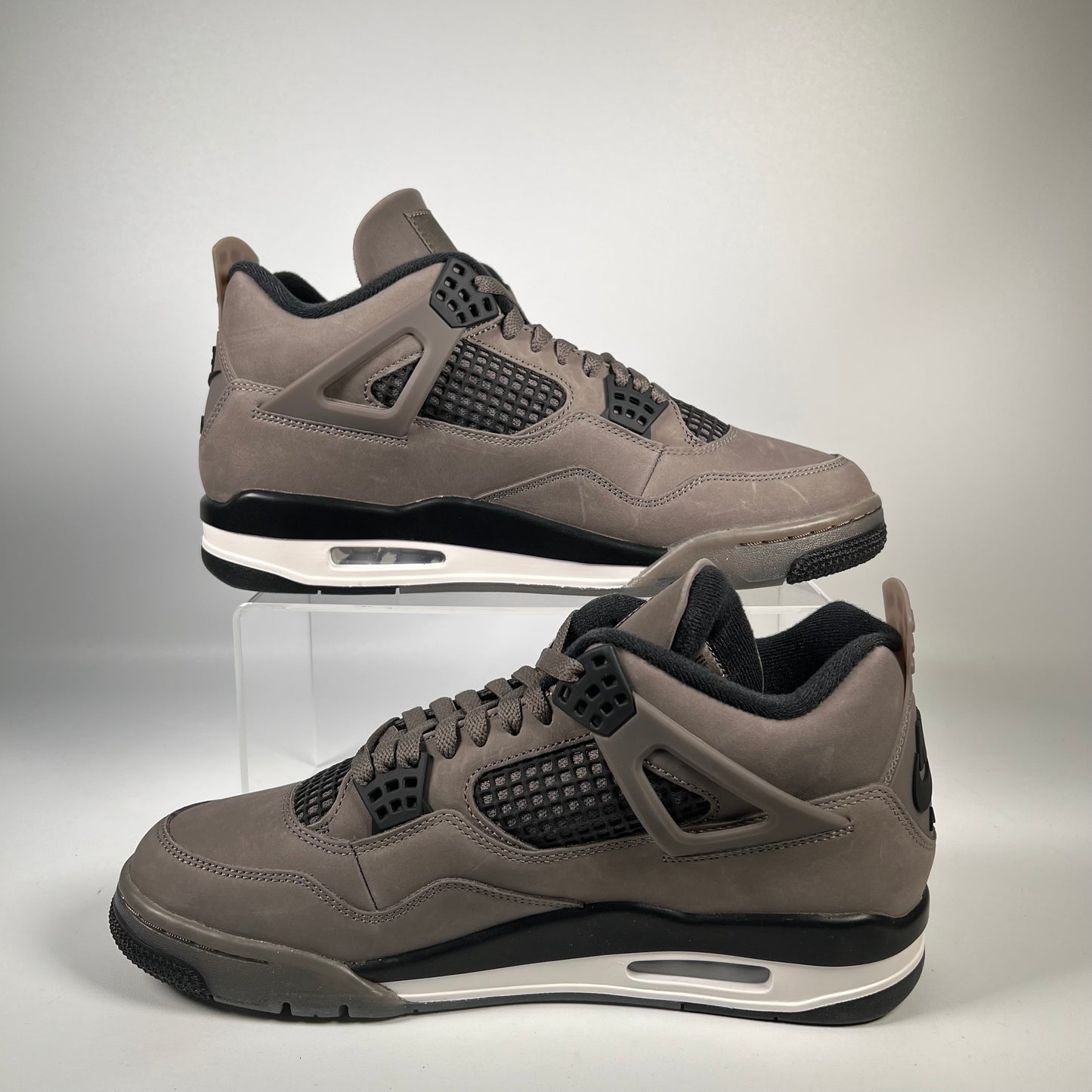 Jordan 4 Cave Stone (2025) Size 10.5 NEWE s18706