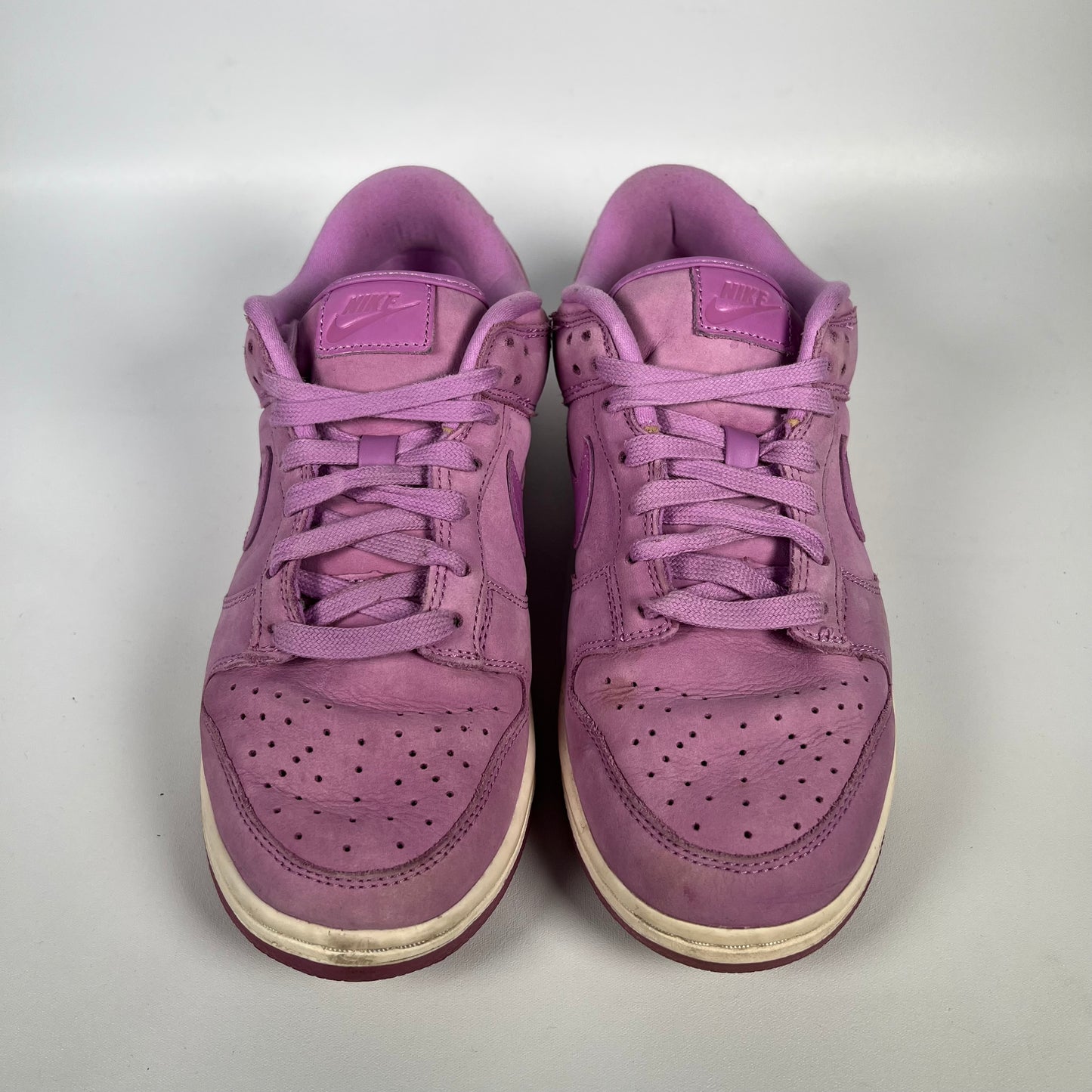 Nike Dunk Low Rush Fuchsia (2023) Size 7m / 8.5w USED s17853