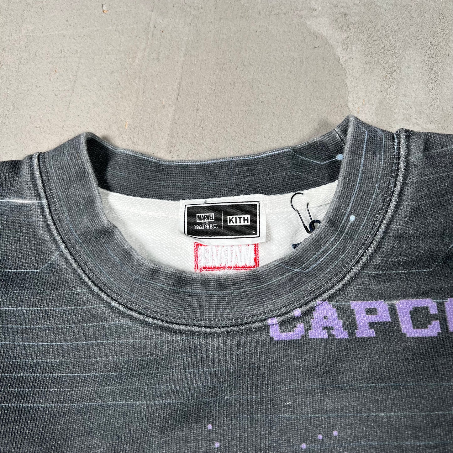 Kith x Marvel vs. Capcom Character Select Vintage Nelson Crewneck Black Size Large X16941