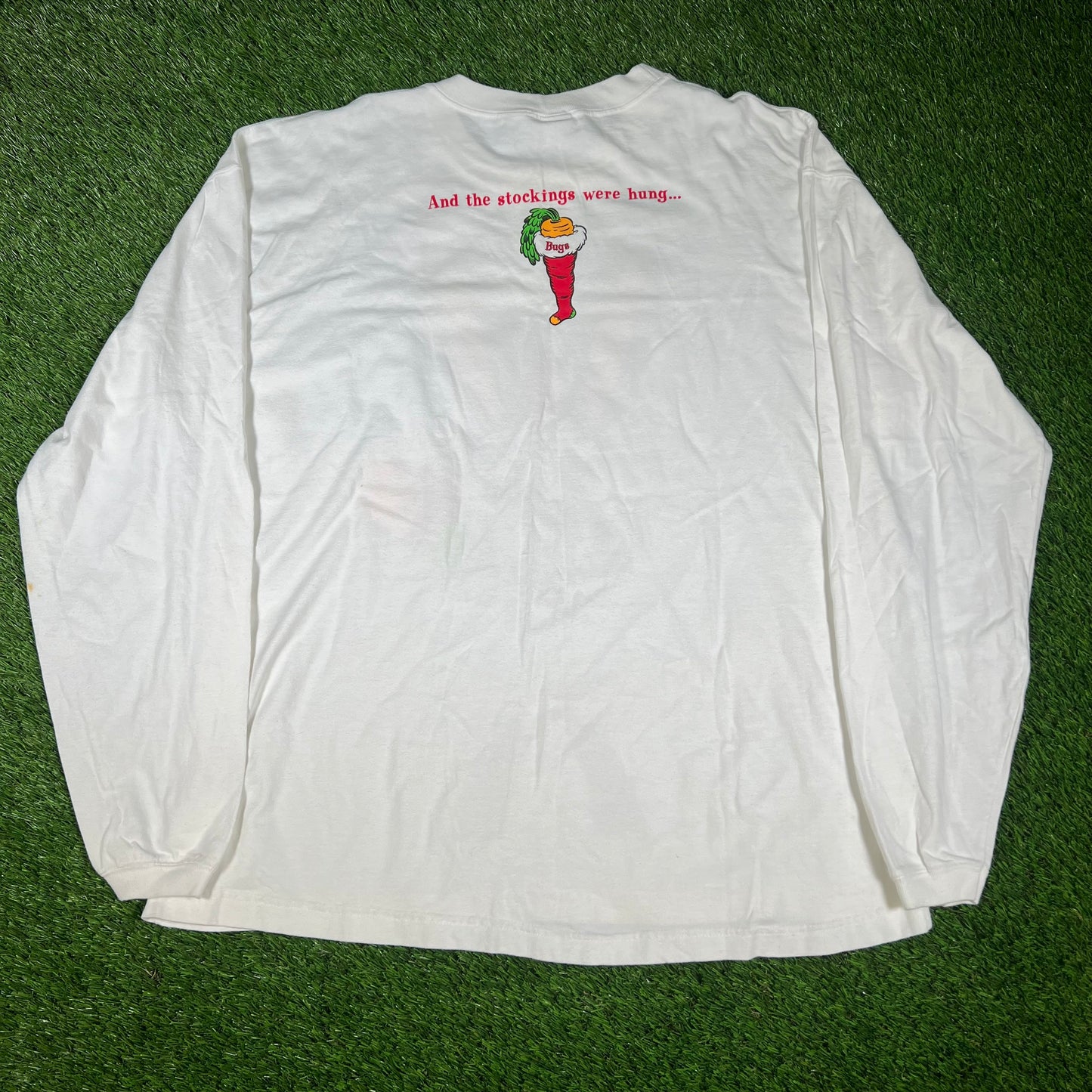 1997 Bugs Bunny Wearing Red Hat White Longsleeve Size XL USED v16557