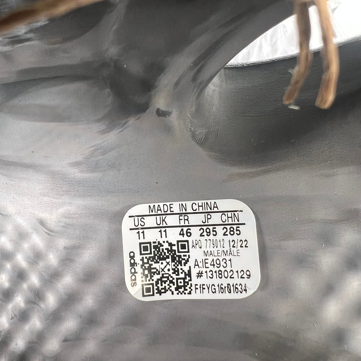 Adidas Yeezy Foam Runner MX Granite Size 11 NEW s16918