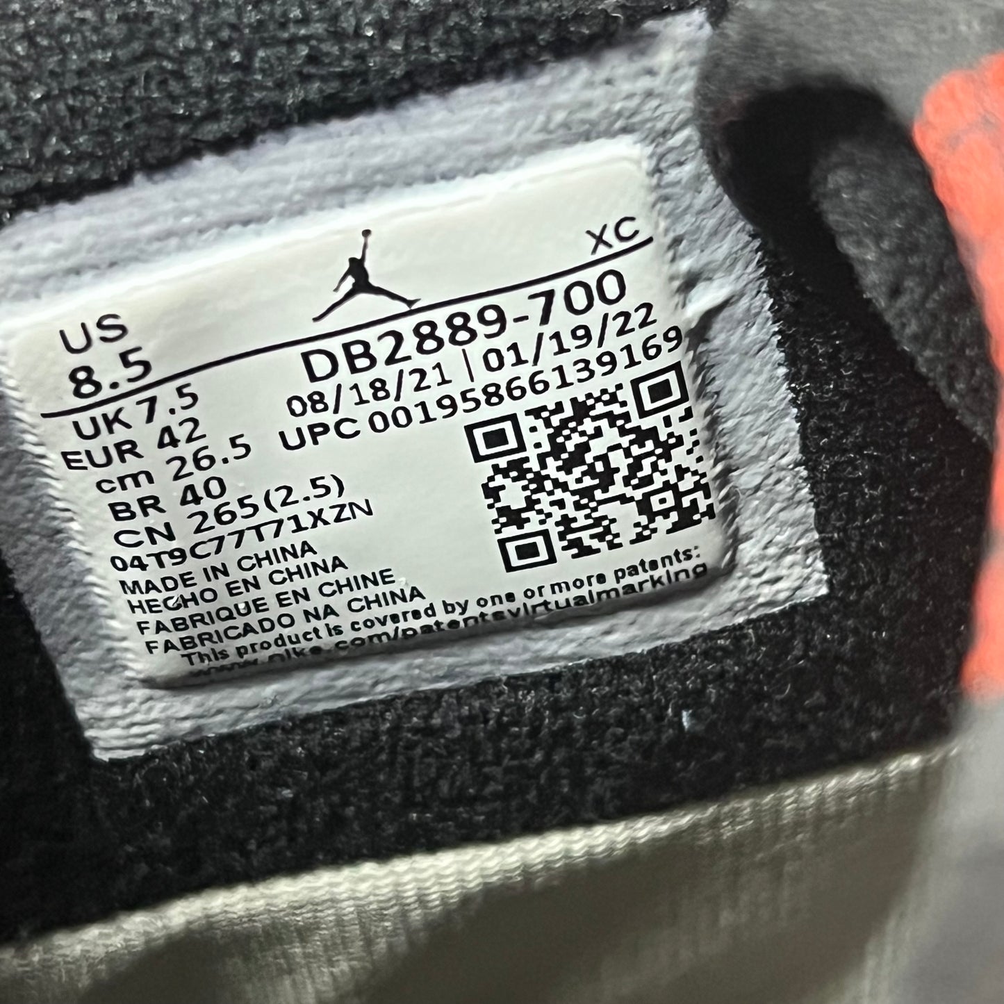 Jordan 1 Gore Tex Light Curry (2022) Size 8.5 NEW s21434