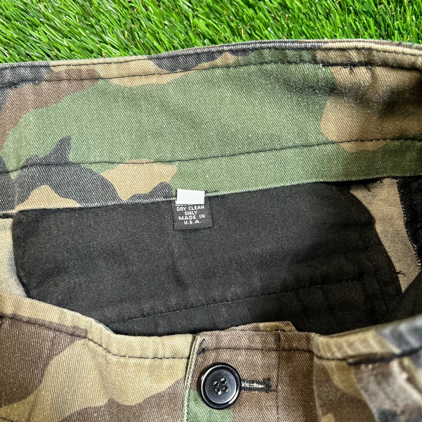 Kith Green Camo Jogger Size 33 USED x16737