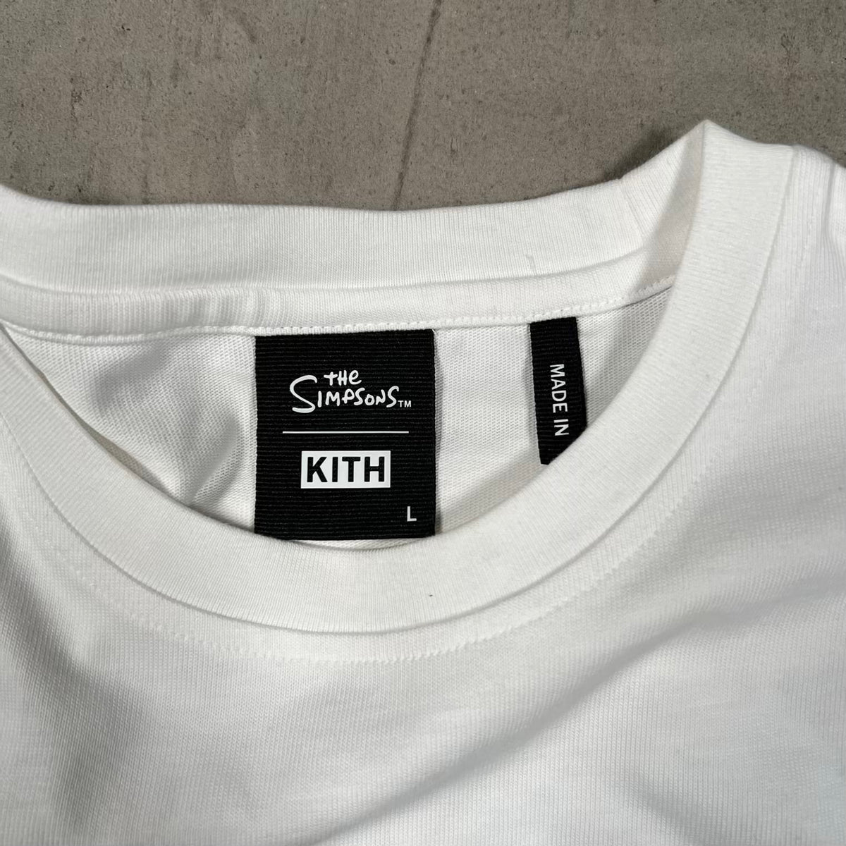 Kith The Simpsons Cast Tee White Size Large NEW x18834