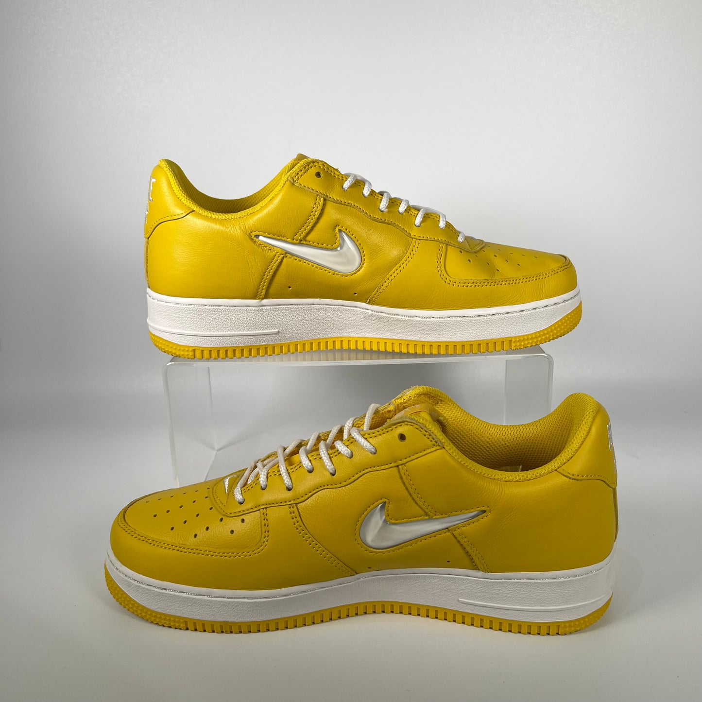Nike Air Force One Yellow Jewel (2023) Size 10 USED S17374