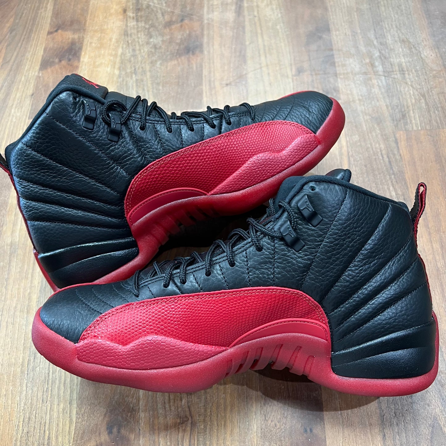 Jordan 12 Flu Game 2025 Size 11.5 USED s16964