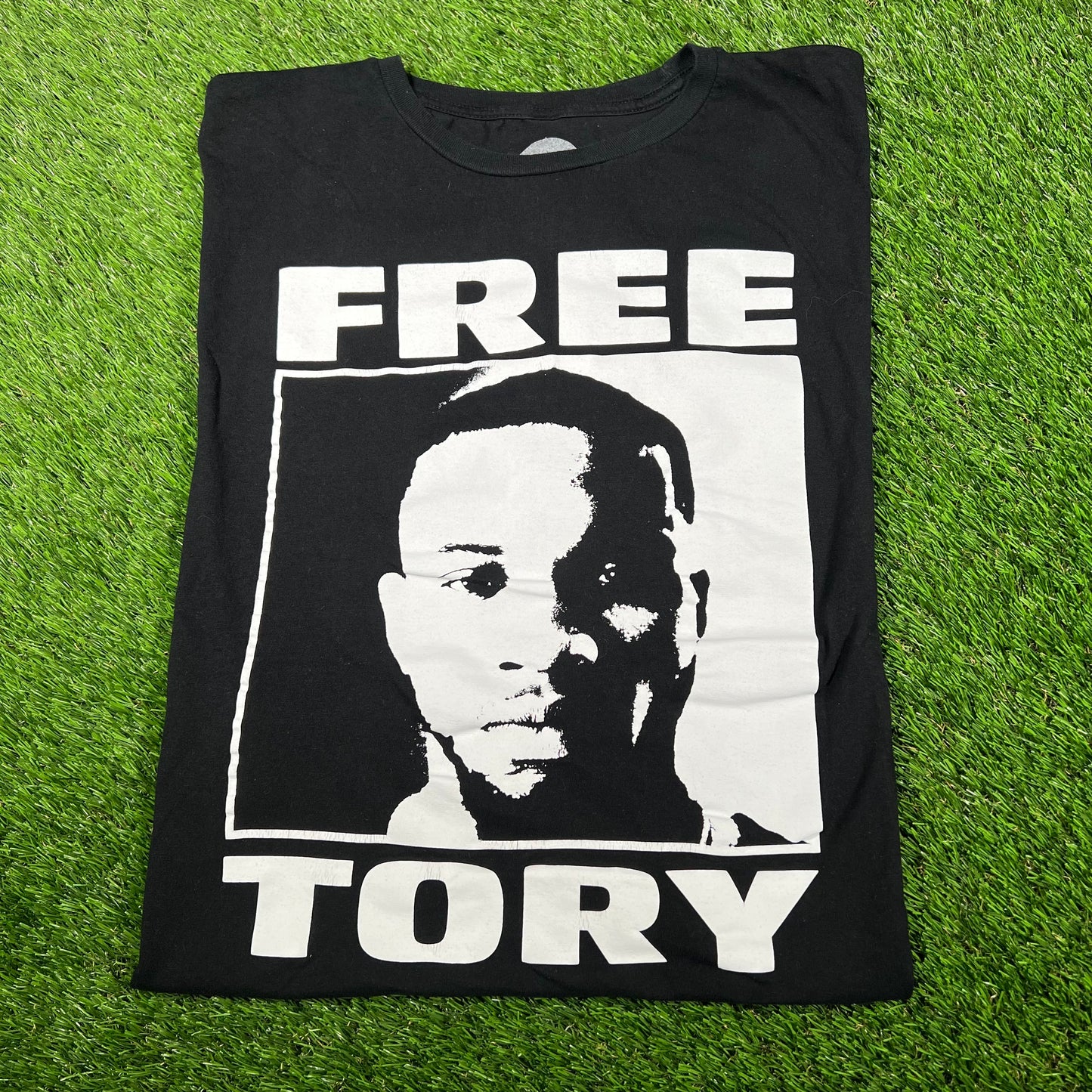 Free Tory Lanes Black Tee Size XXL USED v16961
