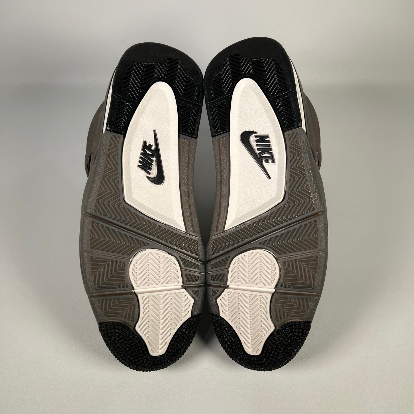 Jordan 4 Cave Stone (2025) Size 10 NEW s18231