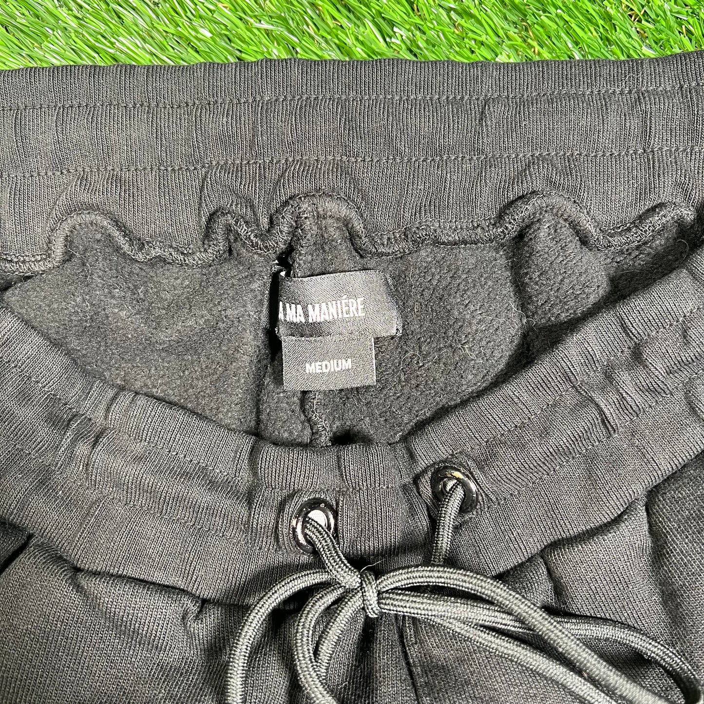 A Ma Maniere Stitch Black Sweatpants Size Medium USED x16022
