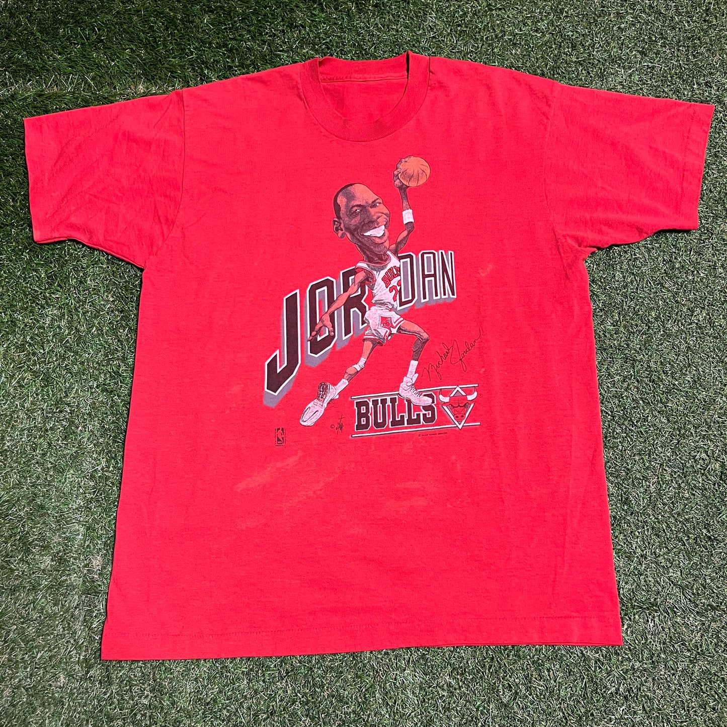 1990s Michael Jordan Salem Sports Cartoon Red Tee Size Medium USED v16306