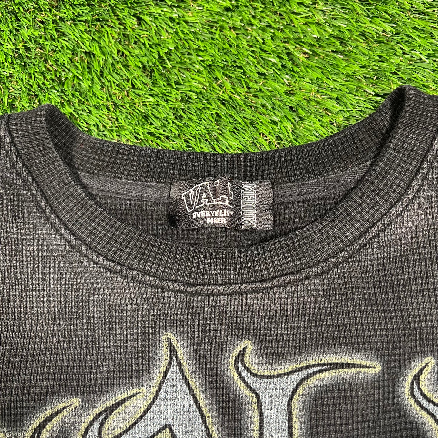 Vale Wizard Lightning Black Thermal Longsleeve Size Medium USED x16577