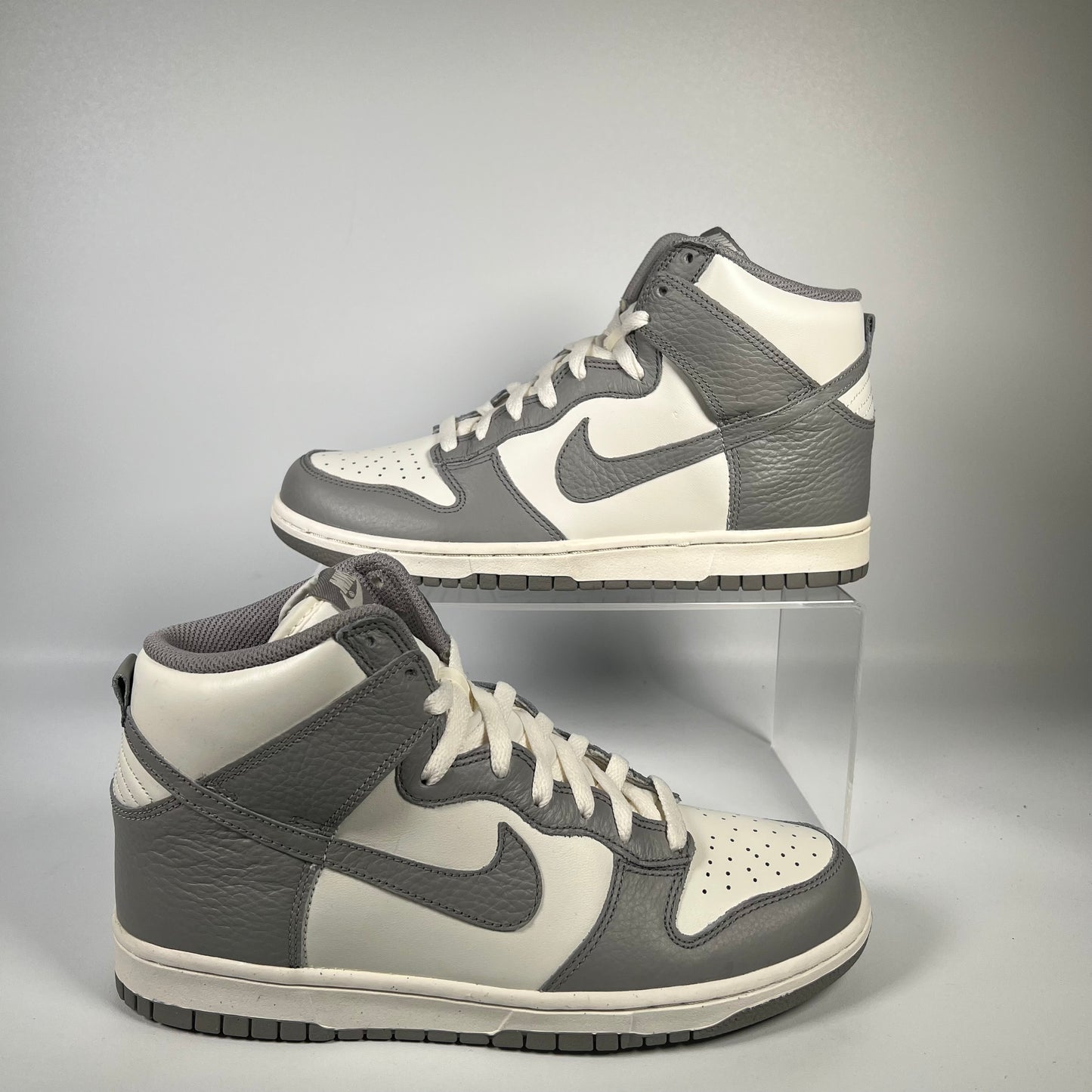 Nike Dunk High (2012) Grey/White 317982123 Size 9 NEW s4299