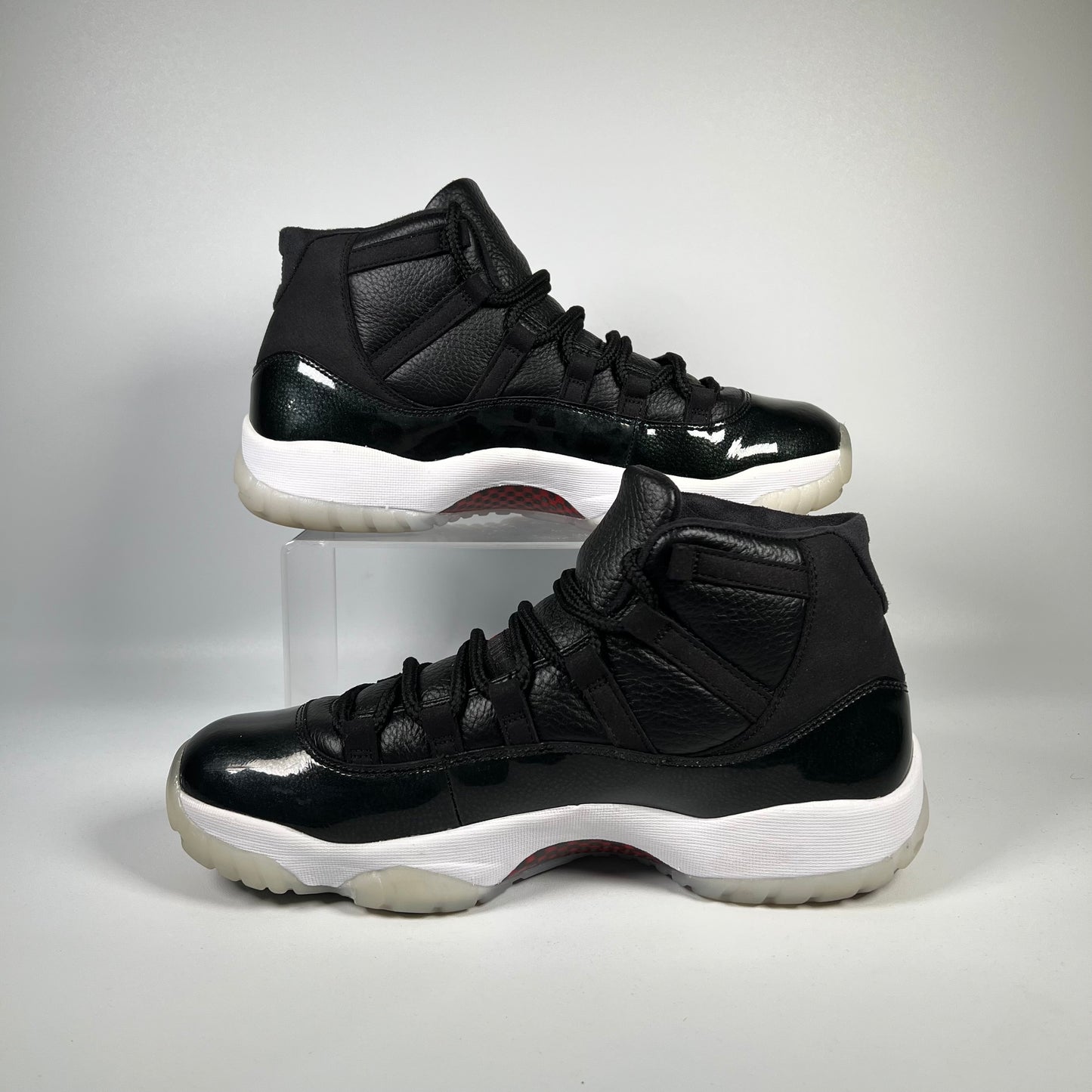 Jordan 11 72-10 (2015) Size 11 USED s18047