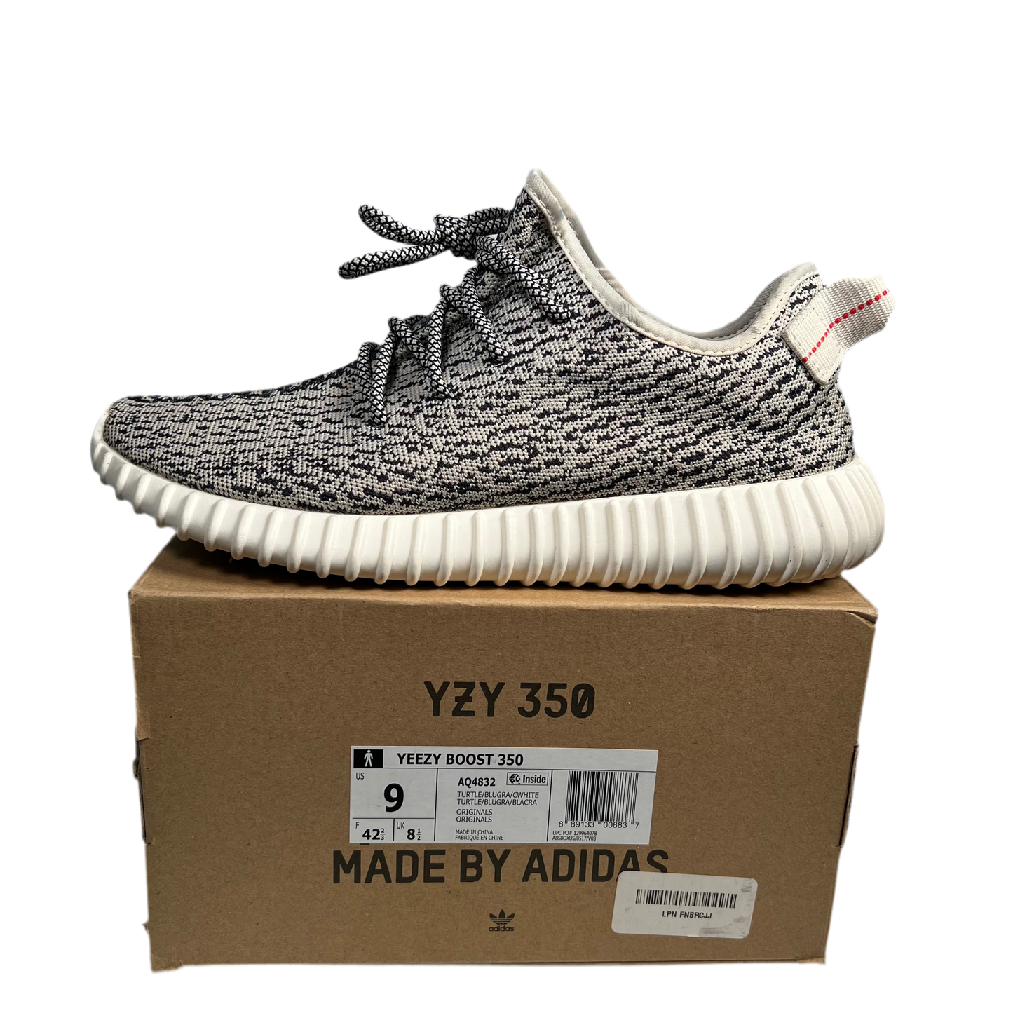 Yeezy Boost 350 Turtledove (2022) Size 9 USED s17647