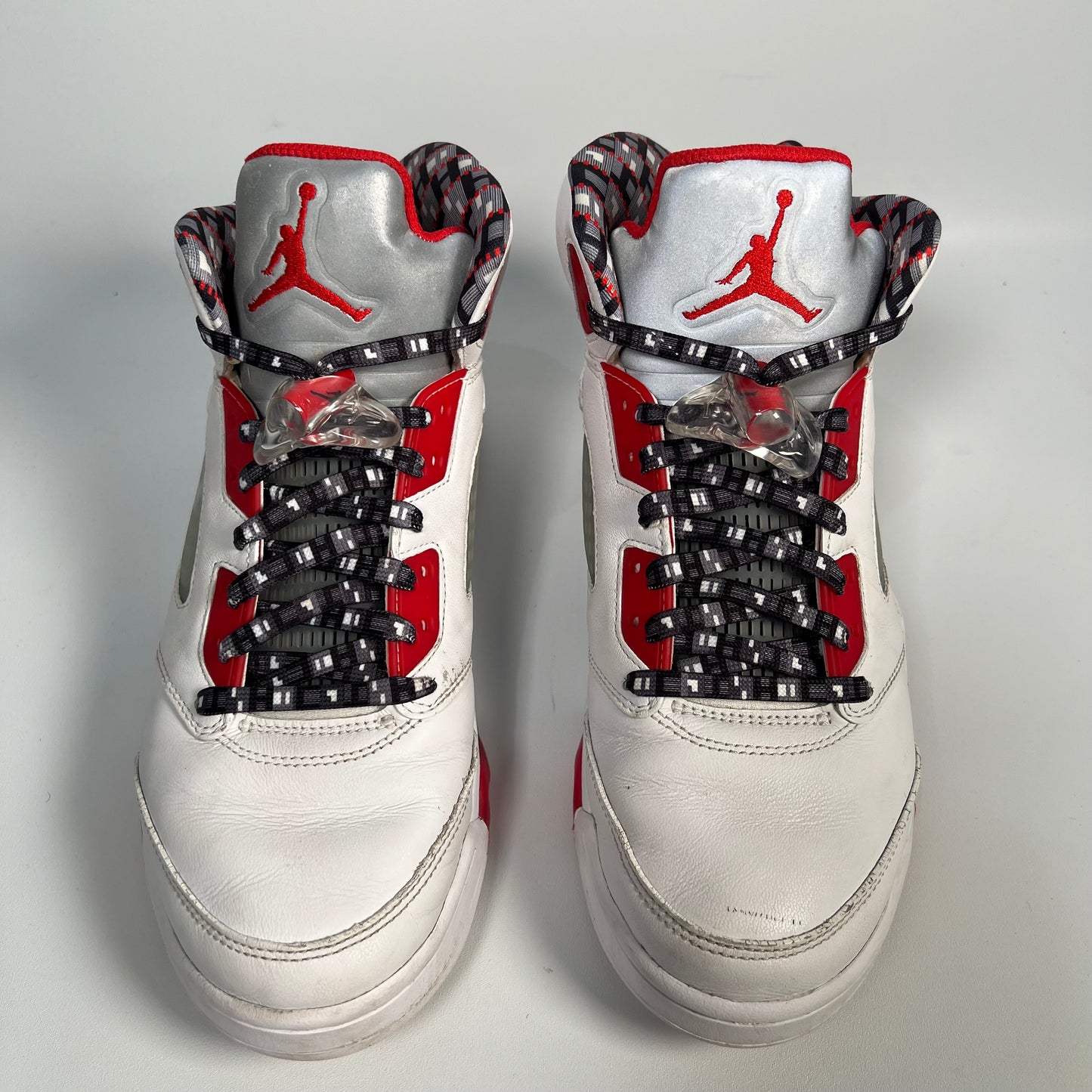 Jordan 5 Quai 54 (2021) Size 8.5 USED s17603