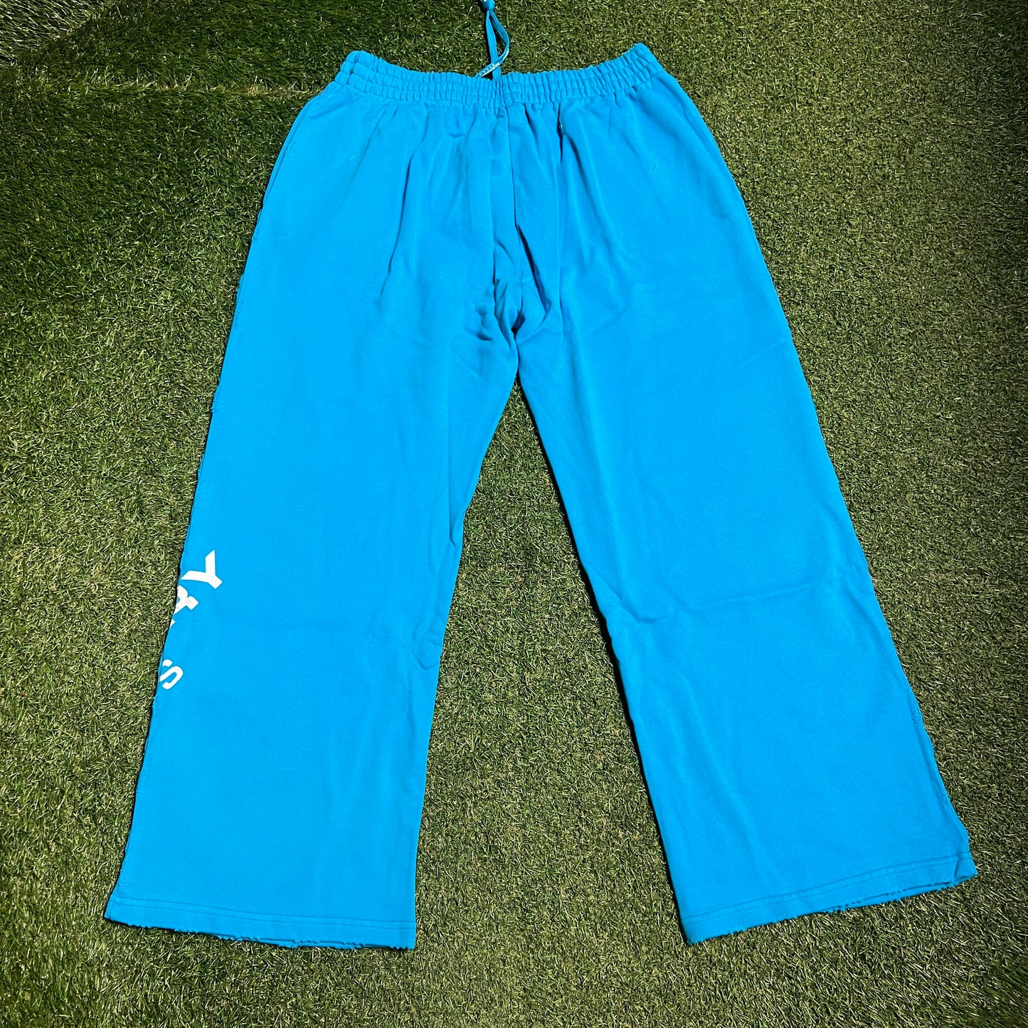 GV Gallery Raspberry "Agua" Sweatpants Size Large NEW x13759