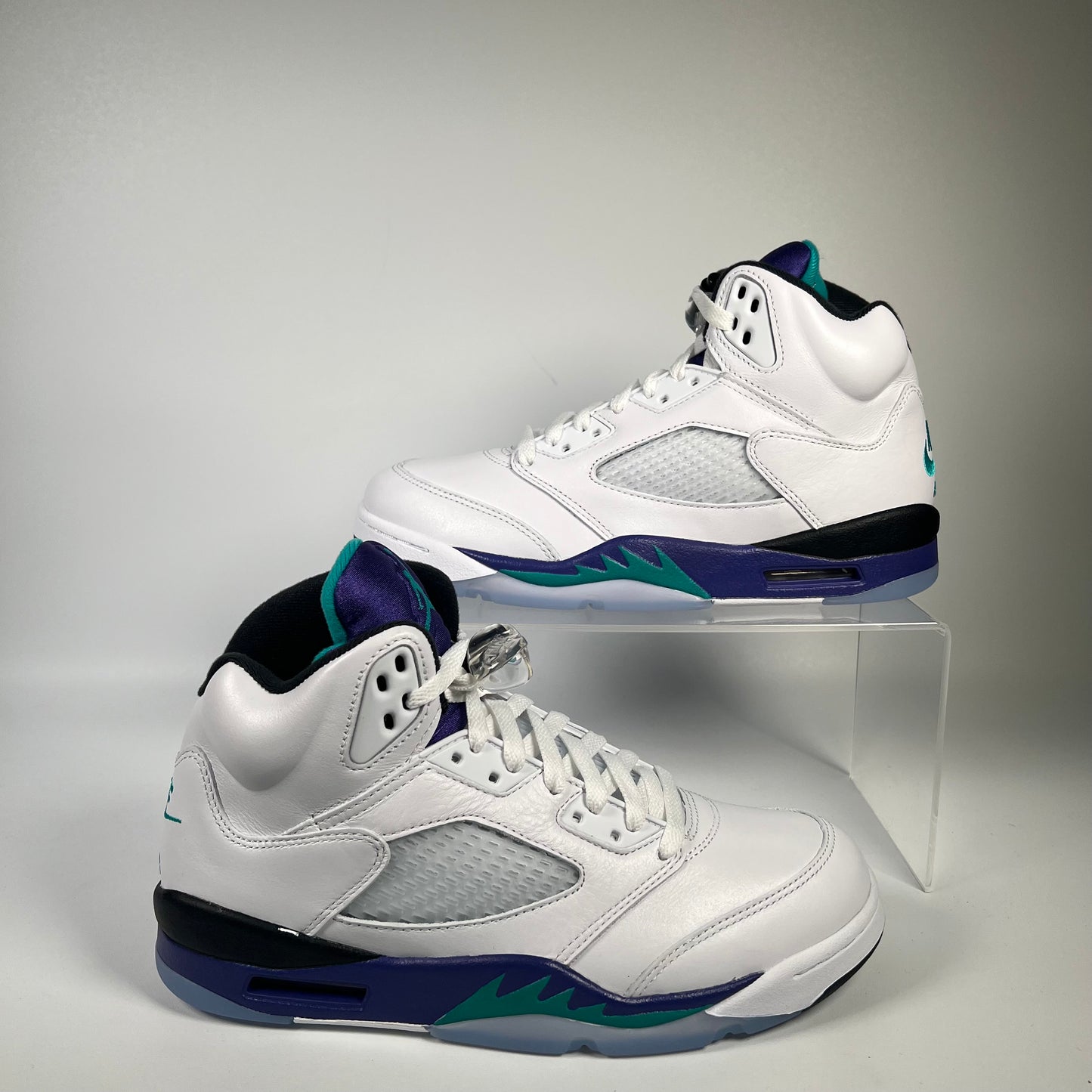 Jordan 5 Grape (2025) Size 8 NEW s17933
