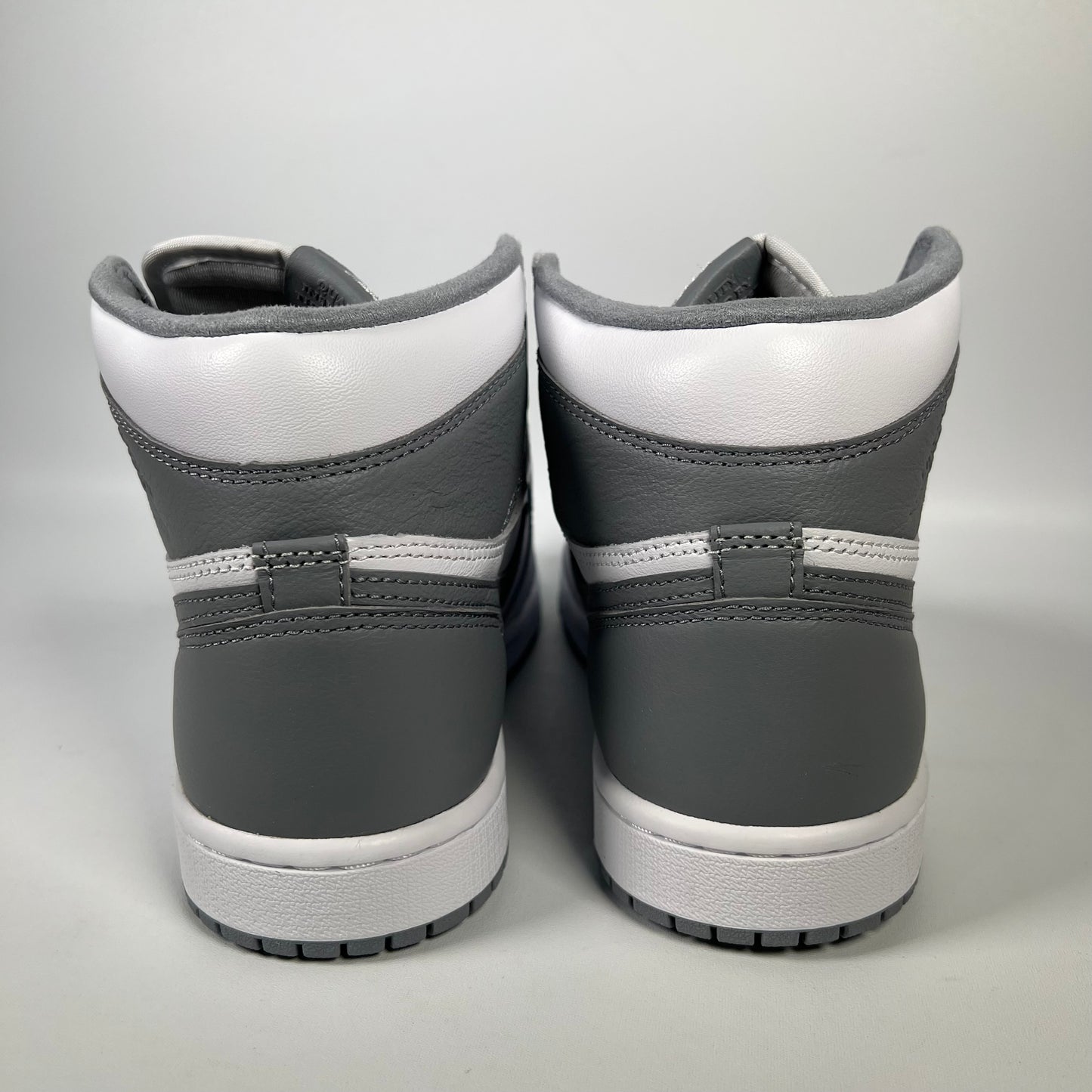 Jordan 1 High Stealth (2022) Size 8 NEW s18439