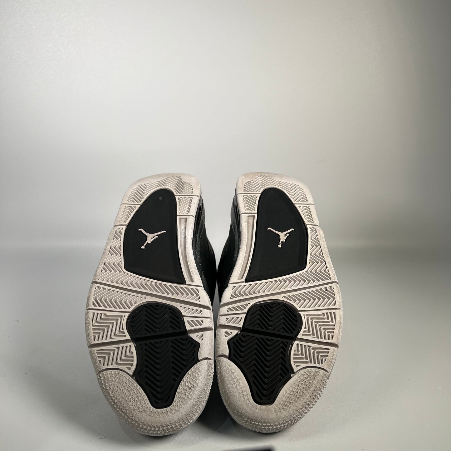 Jordan 4 Fear (2024) Size 8 USED s17434