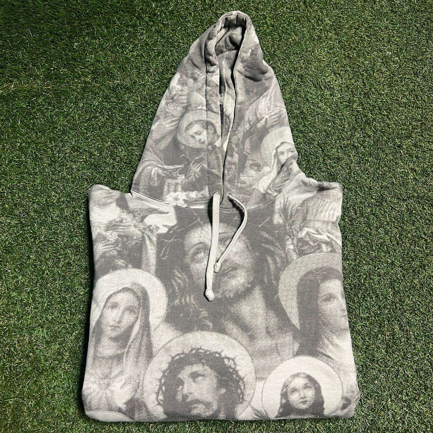 Supreme Jesus and Mary 2018 Grey Hoodie Size Large USED x13521