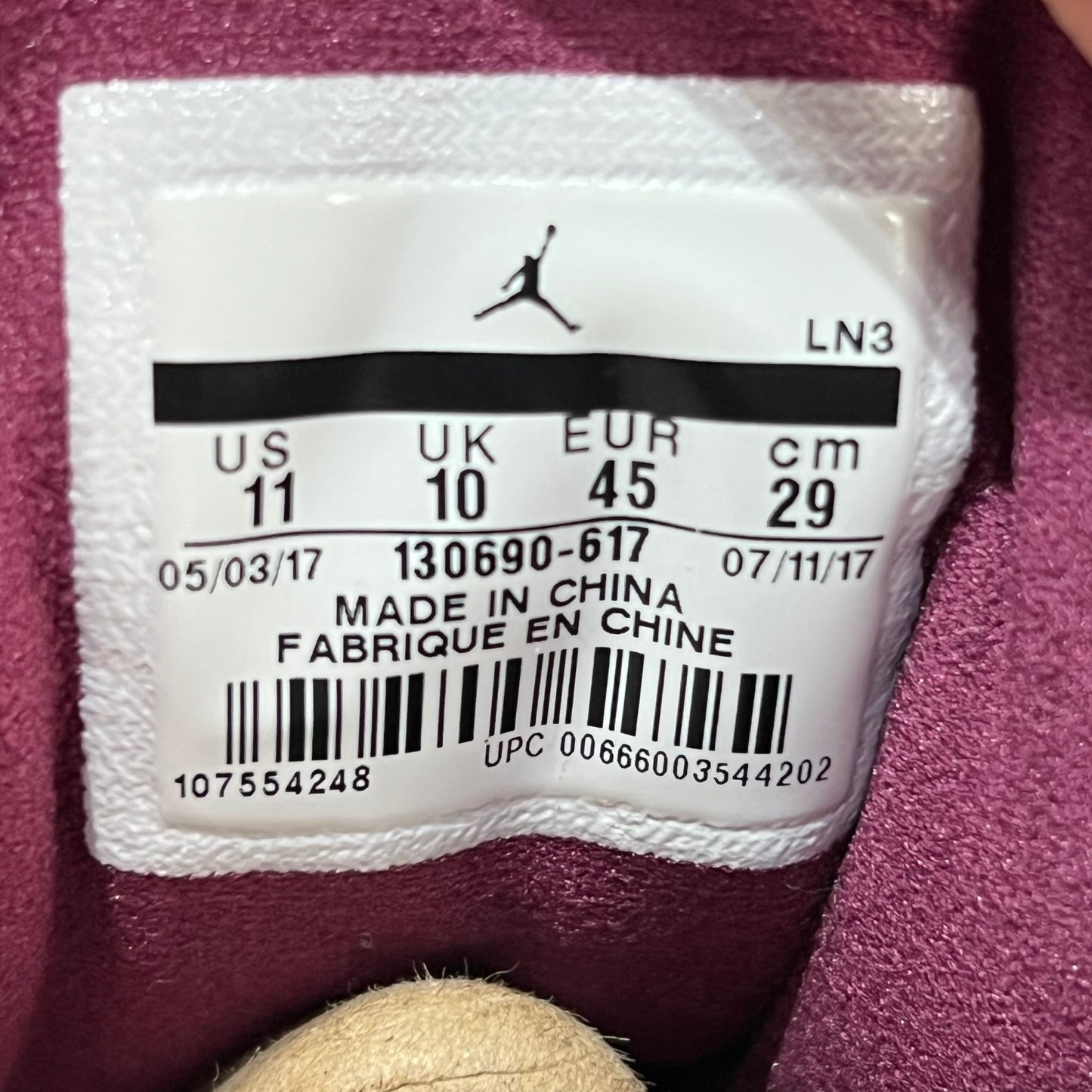Jordan 12 Bordeaux (2017) Size 11 USED s22440